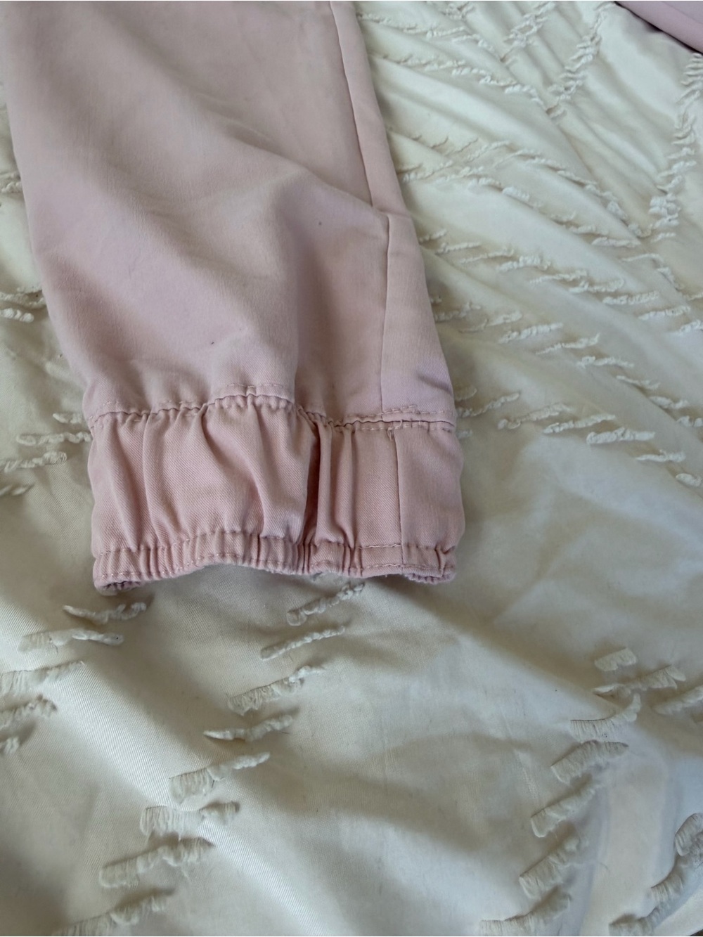Jaanuu Light Pink Women's Jogger Scrubs - Picture 6 of 9